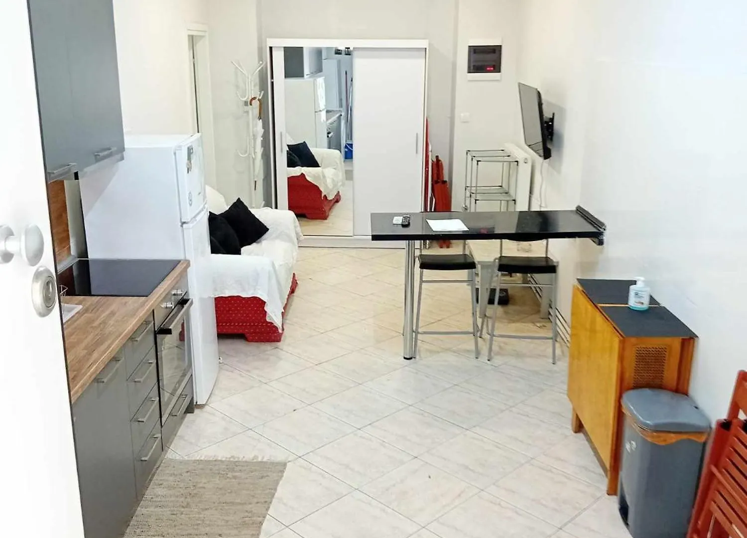 Apartamento Comfy Studio In The Center Tesalónica Grecia